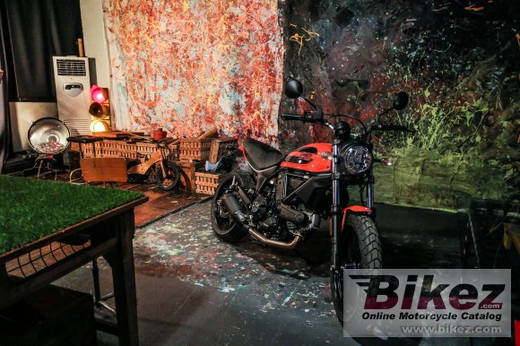 scrambler sixty2 2019